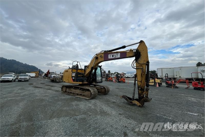 CAT 318 Tracked Excavator Crawler excavators