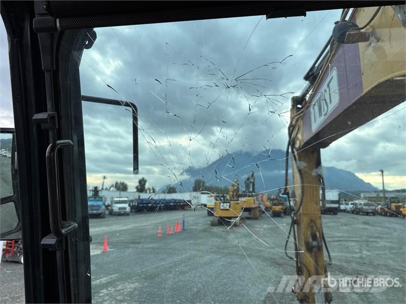 CAT 318EL Tracked Excavator Bageri guseničari