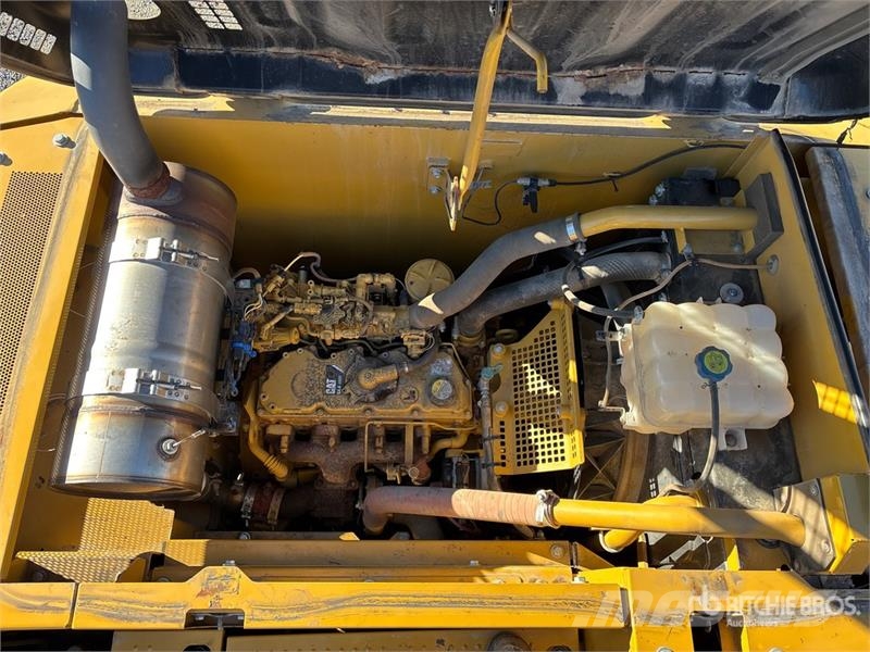 CAT 318EL Tracked Excavator Lánctalpas kotrók