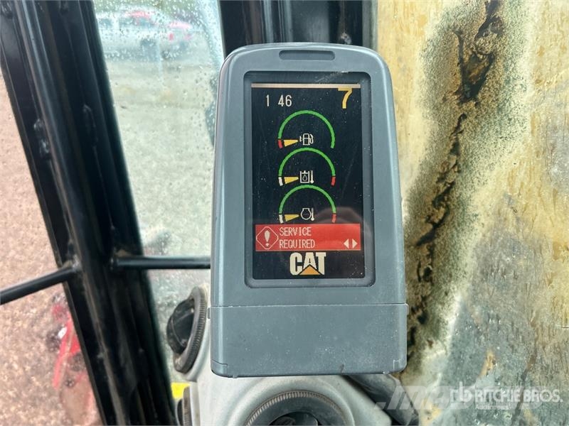 CAT 320D FM Processor Vedklyvar och vedkapar