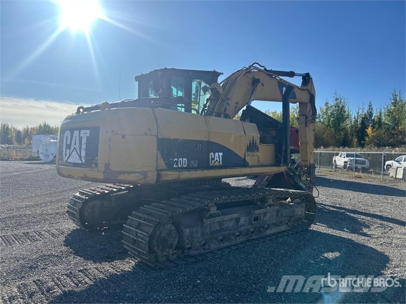 CAT 320D Processor Cepači za drva, drobilice za drvo i strugači