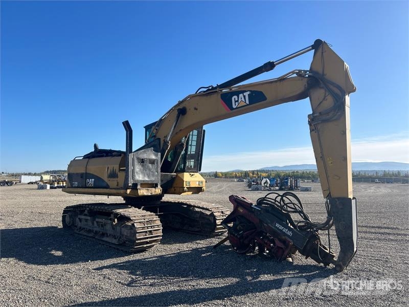 CAT 320D Processor Cepači za drva, drobilice za drvo i strugači