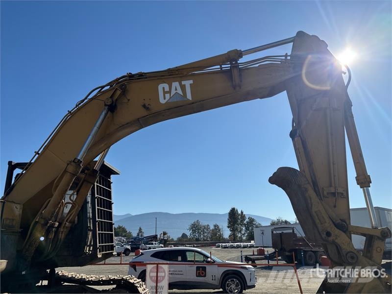CAT 330B Kāpurķēžu ekskavatori