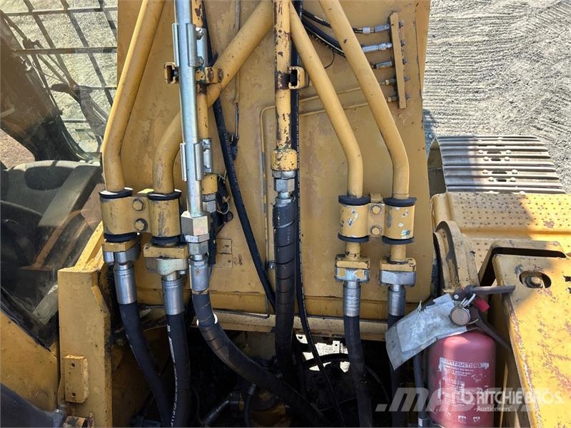 CAT 330C Tracked Excavator Escavatori cingolati