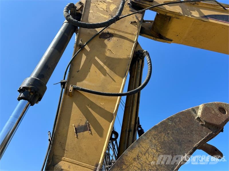 CAT 330C Tracked Excavator Escavatori cingolati