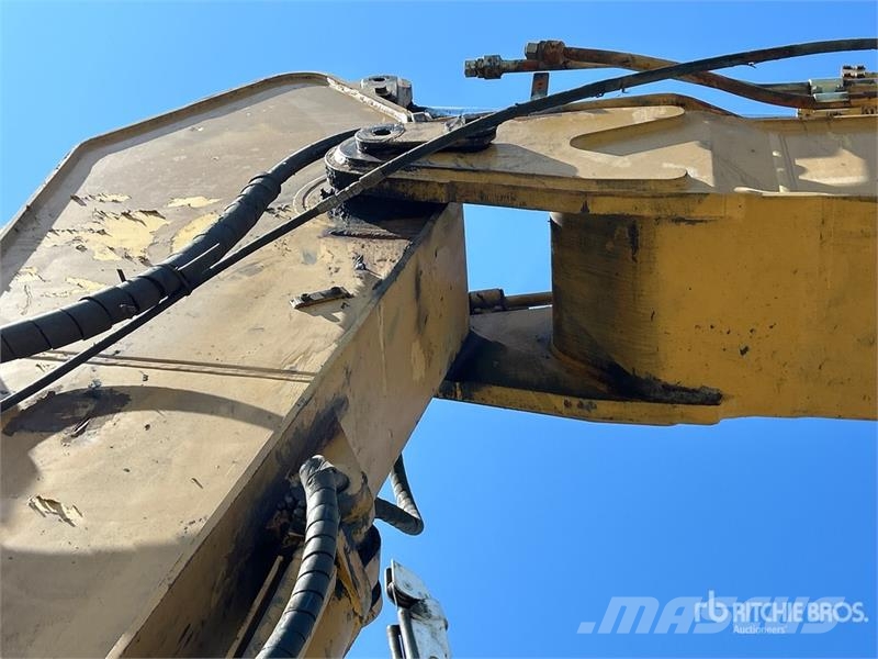 CAT 330C Tracked Excavator Escavatori cingolati
