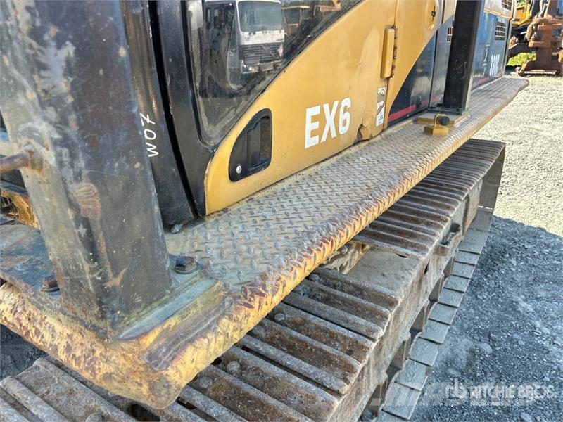 CAT 330C Tracked Excavator Escavatori cingolati