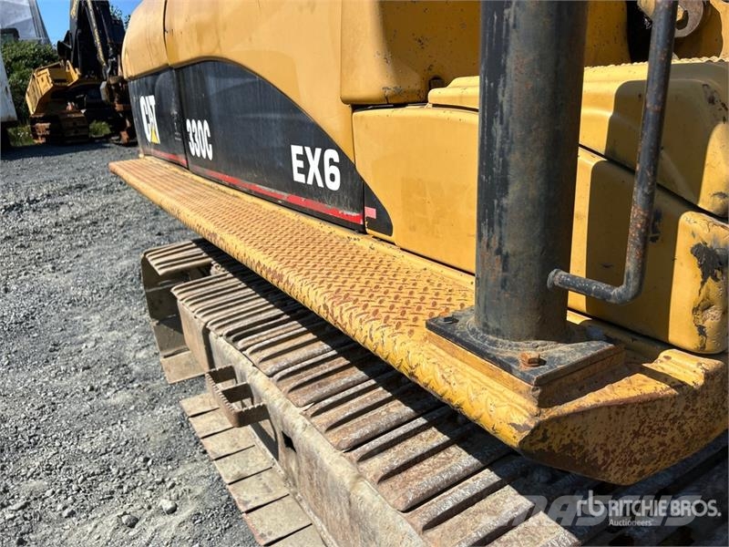 CAT 330C Tracked Excavator Escavatori cingolati