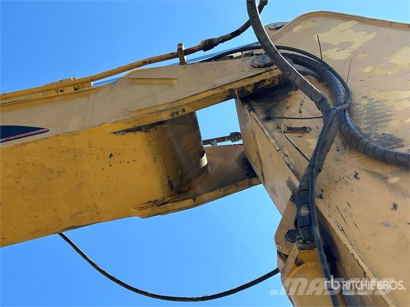 CAT 330C Tracked Excavator Escavatori cingolati