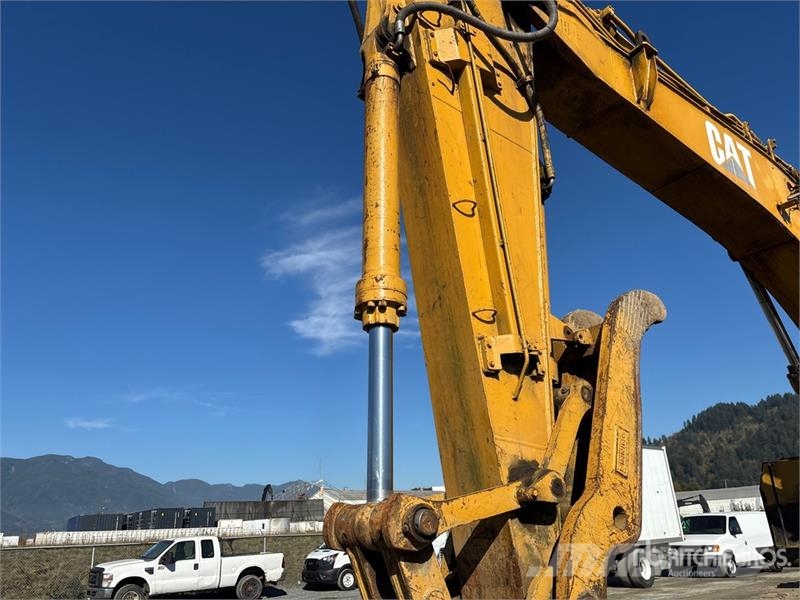 CAT 330L Tracked Excavator Paletli ekskavatörler