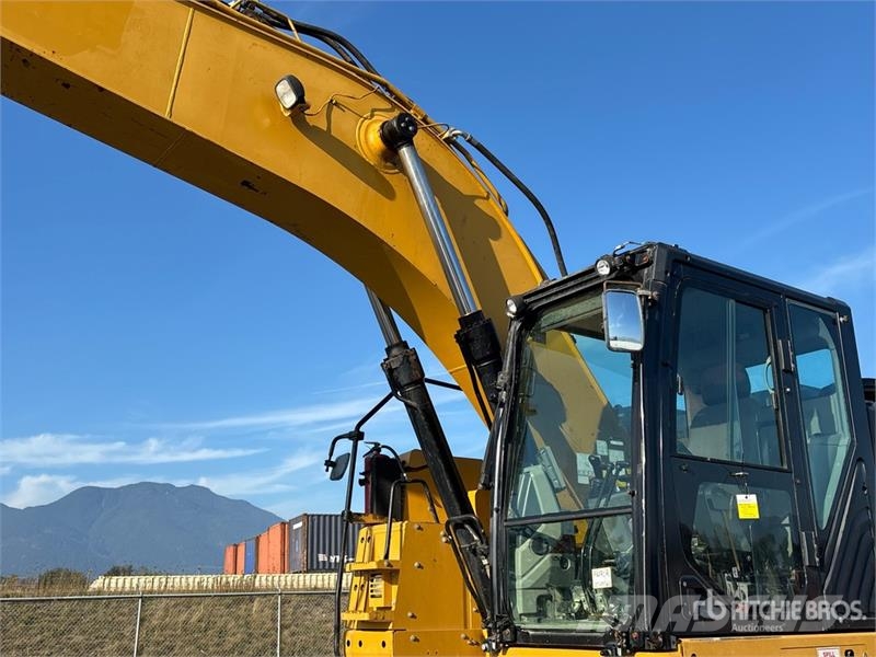 CAT 335F Tracked Excavator Bageri gusjeničari