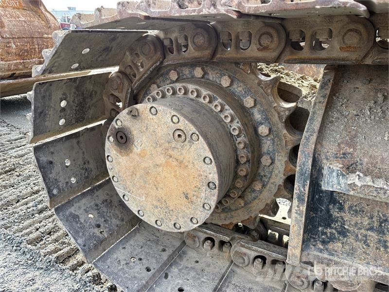 CAT 335F Tracked Excavator Kāpurķēžu ekskavatori