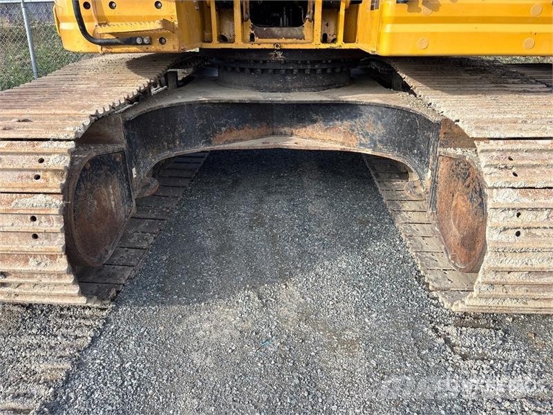 CAT 335FL CR Tracked Excavator Gravemaskiner på larvebånd