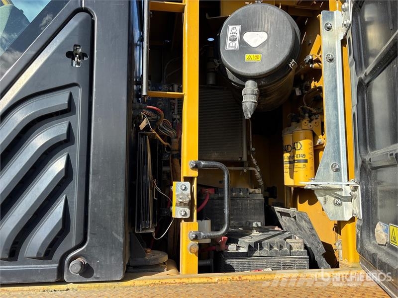 CAT 336EL Tracked Excavator Lánctalpas kotrók