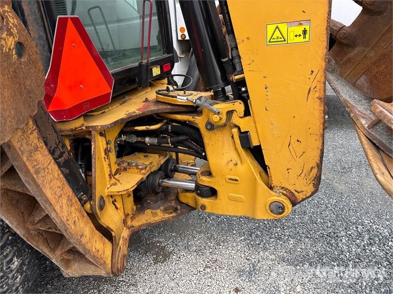 CAT 420E Tractopelle