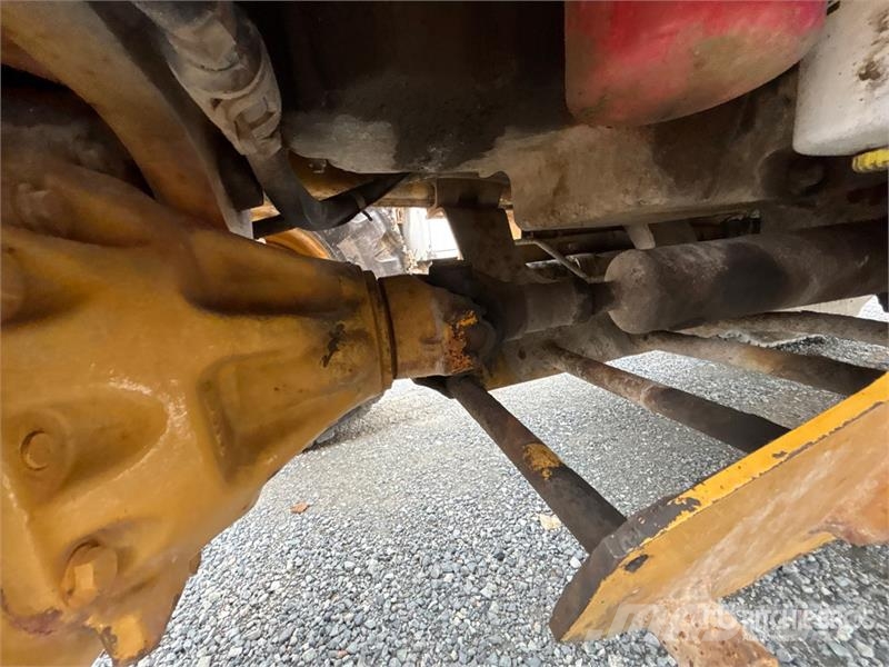 CAT 420E Tractopelle