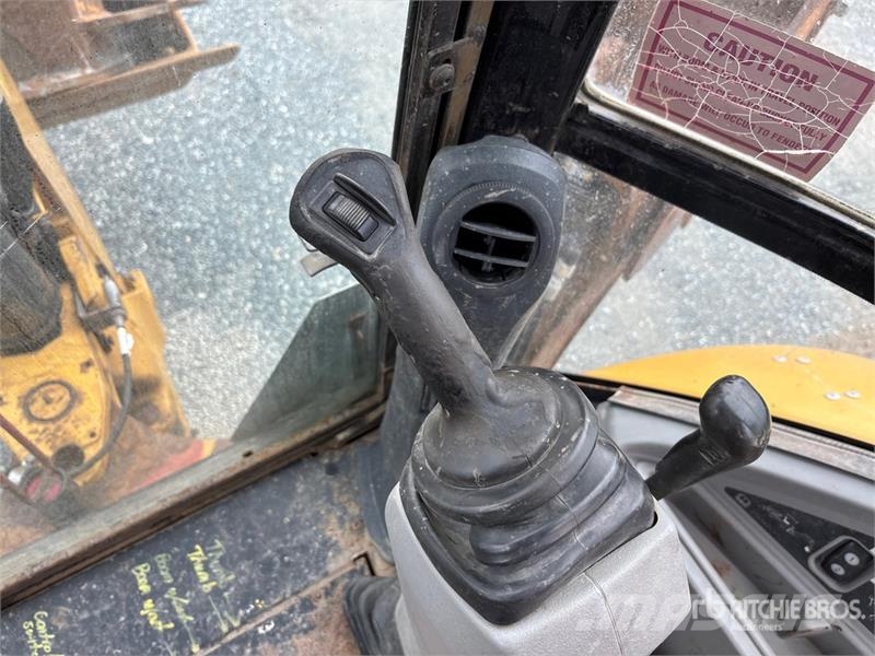 CAT 420E Tractopelle