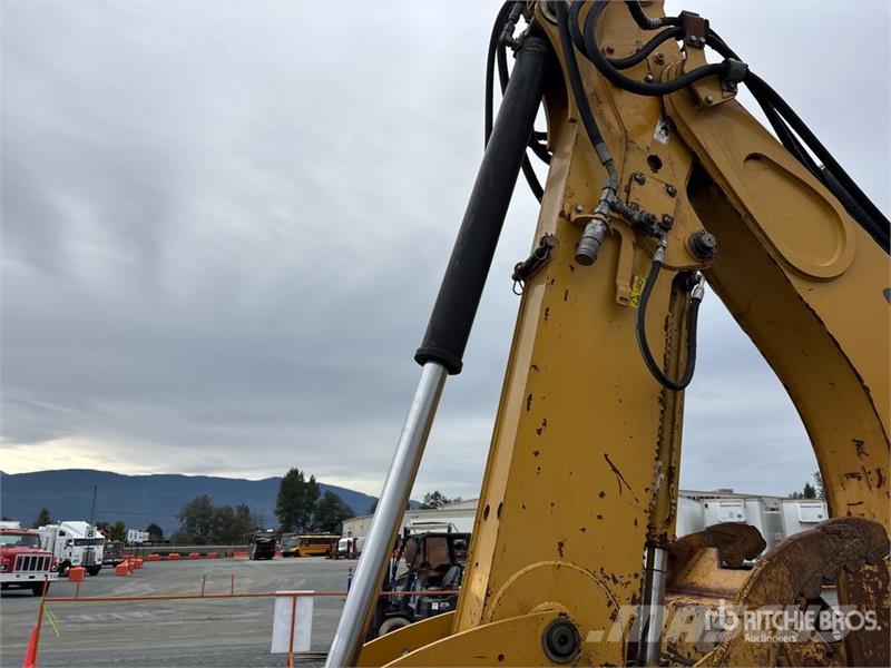 CAT 420E Tractopelle