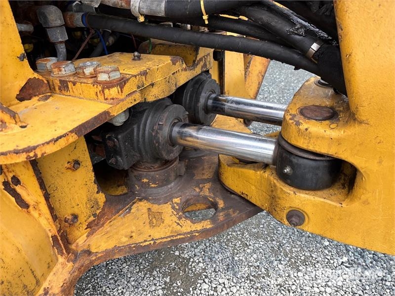 CAT 420E Tractopelle