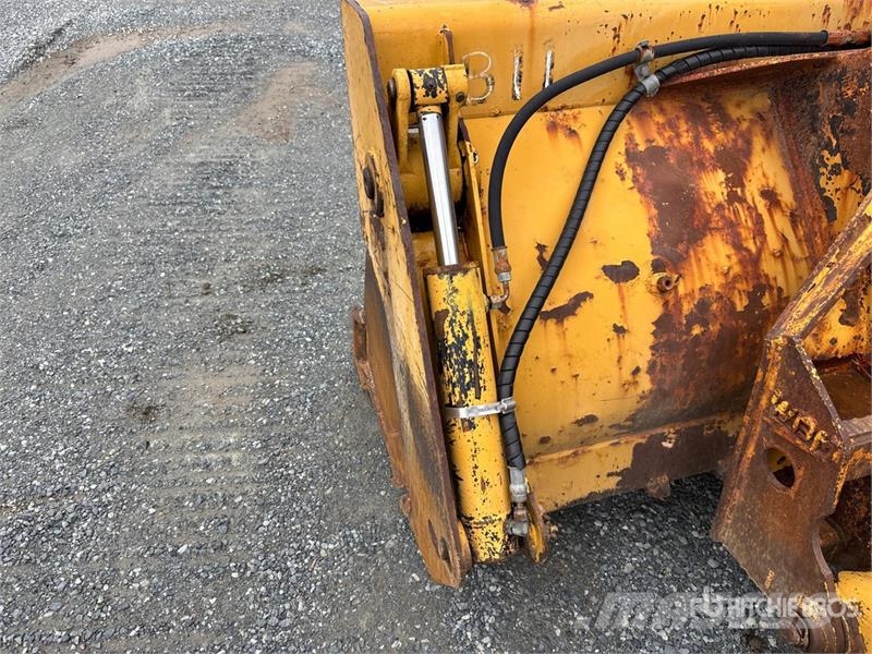 CAT 420E Tractopelle