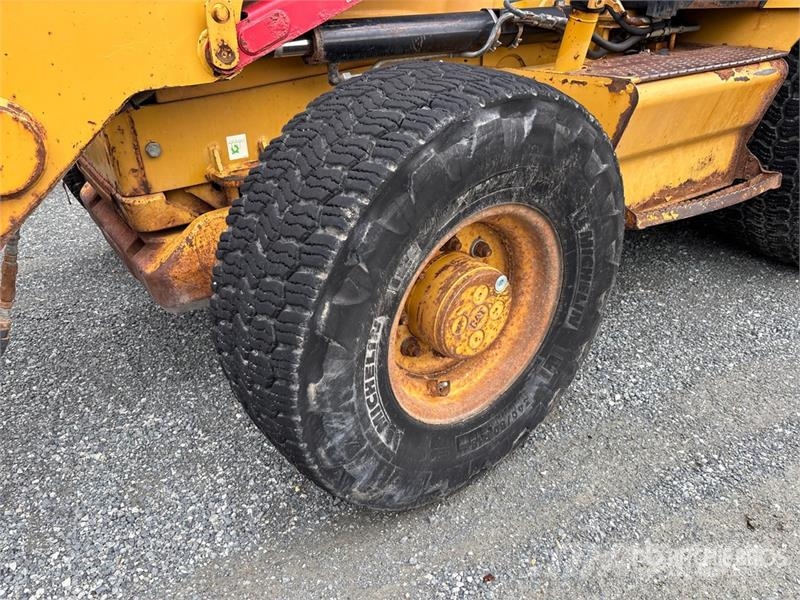 CAT 420E Tractopelle