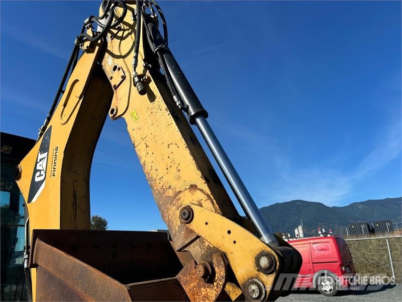 CAT 430E Rovokopači