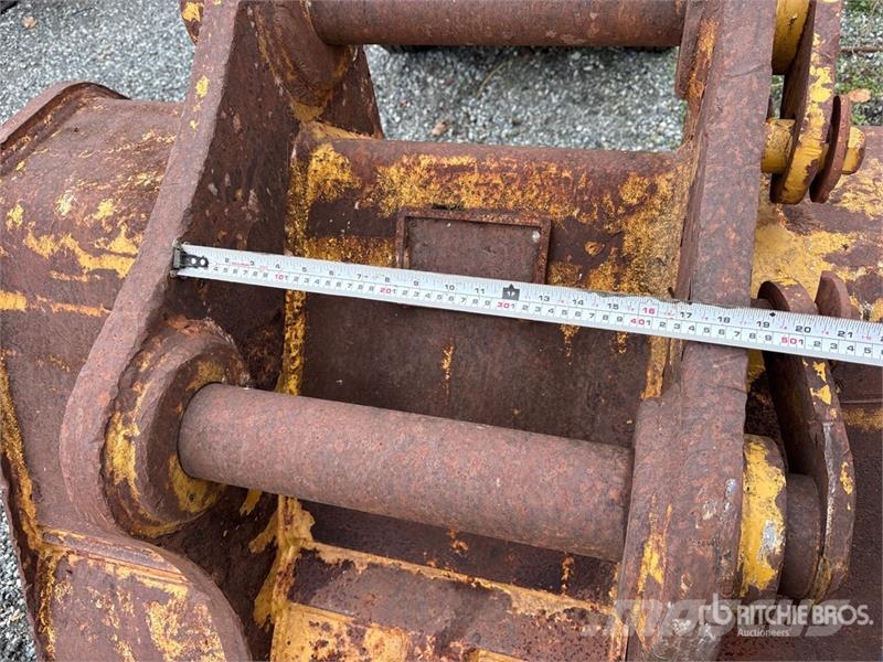 CAT 54 in Digging Excavator Bucket - Fits 450 Series Baldes