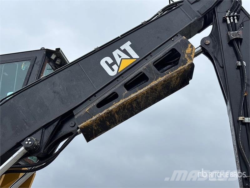 CAT 558 Short Wood Log Loader Mafsalli yükleyiciler