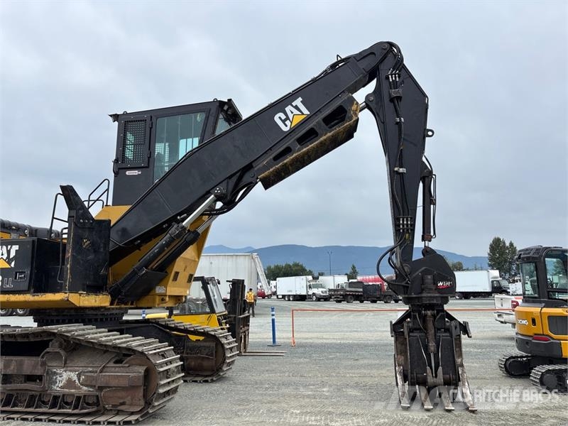 CAT 558 Short Wood Log Loader Mafsalli yükleyiciler