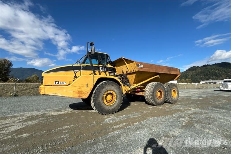 CAT 740 Zglobni damperi