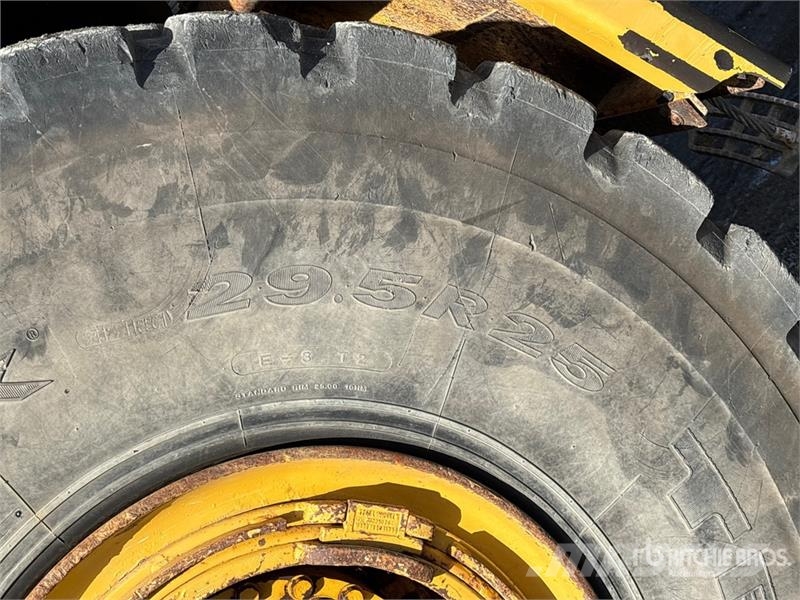 CAT 740 Zglobni damperi