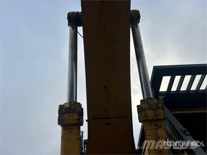 CAT EL300 Tracked Excavator Crawler excavators