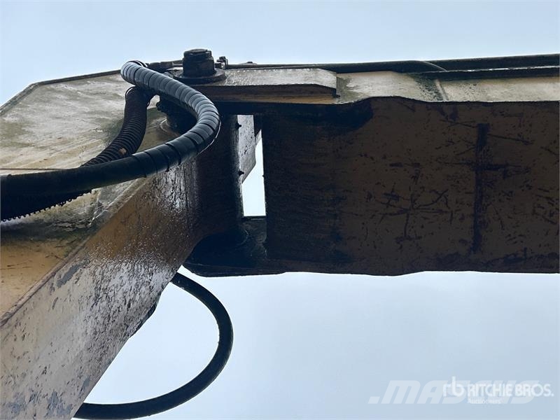 CAT EL300 Tracked Excavator Crawler excavators