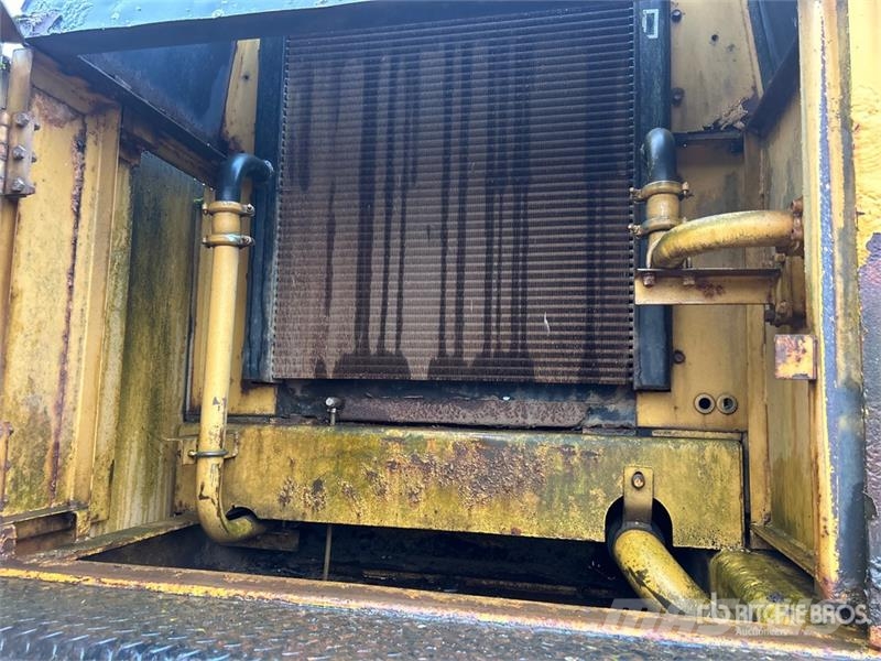 CAT EL300 Tracked Excavator Crawler excavators