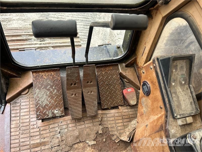 CAT EL300 Tracked Excavator Crawler excavators