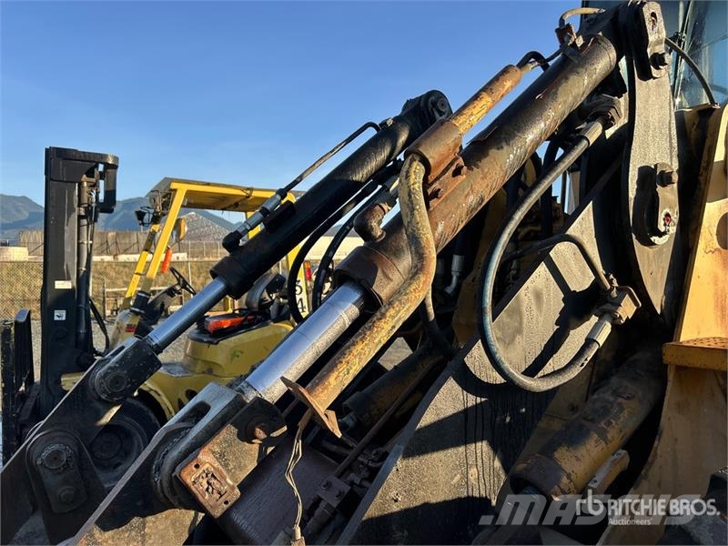 CAT IT18 Wheel Loader Wheel loaders
