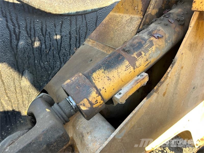 CAT IT18 Wheel Loader Wheel loaders