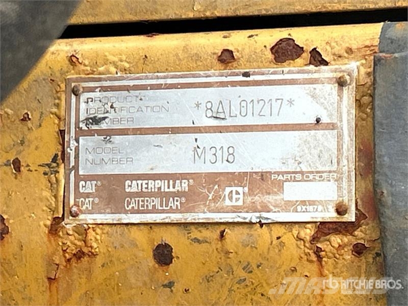 CAT M318C Ekskavatori uz riteņiem
