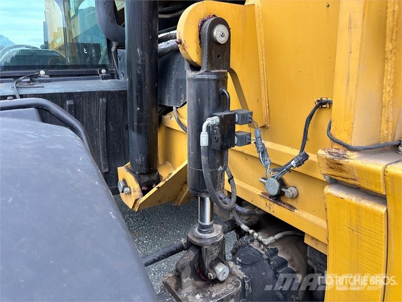 CAT TL1055C Teleskoplader