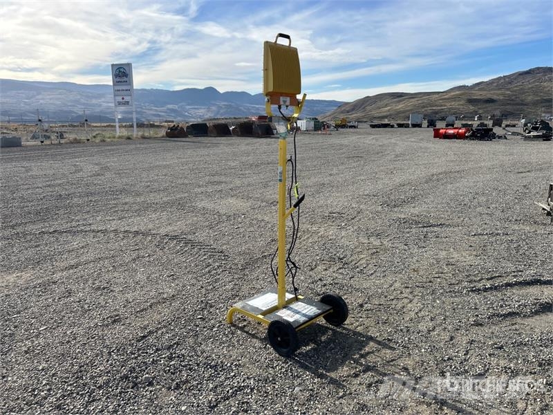  CEP 7300HA Light Stand Outros Florestal