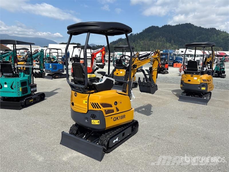 CFG QK18R Mini Excavator (Unused) Mini kotrók < 7t