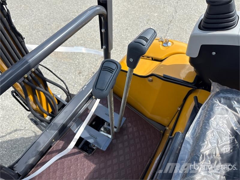 CFG QK18R Mini Excavator (Unused) Mini kotrók < 7t