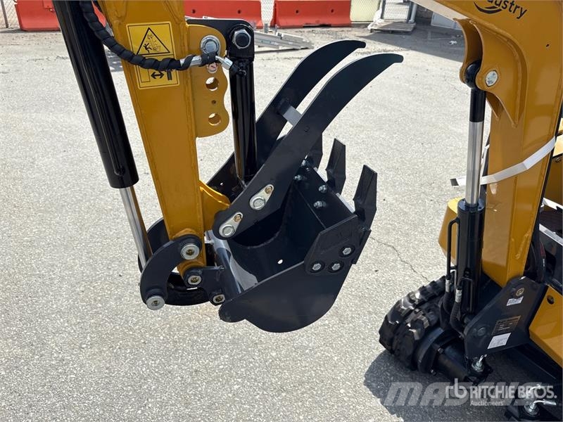 CFG QK18R Mini Excavator (Unused) Mini kotrók < 7t
