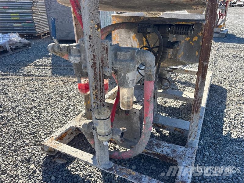 Chemgrout CG5502C4A Mortar and Grout Mixer コンクリート・ミキサー車
