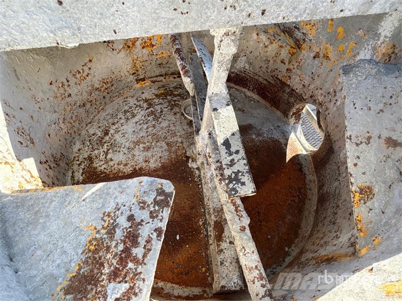 Chemgrout CG5502C4A Mortar and Grout Mixer コンクリート・ミキサー車