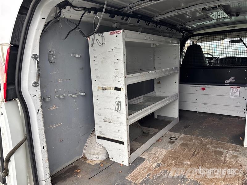Chevrolet Express 2500 Cargo Van Panel vanlar