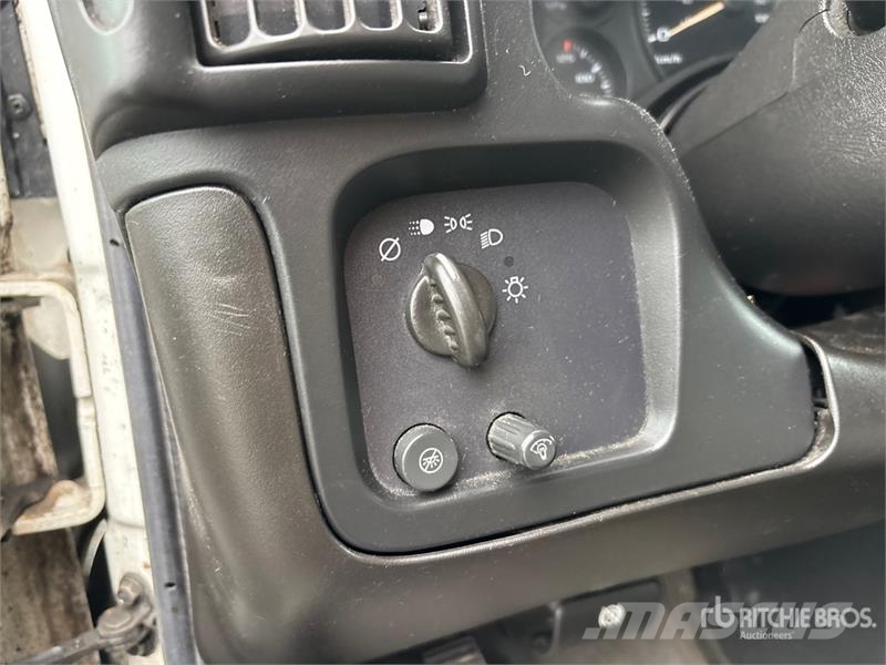 Chevrolet Express 2500 Cargo Van Panel vanlar