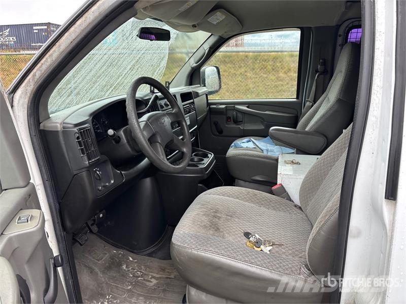 Chevrolet Express 2500 Cargo Van Panel vanlar