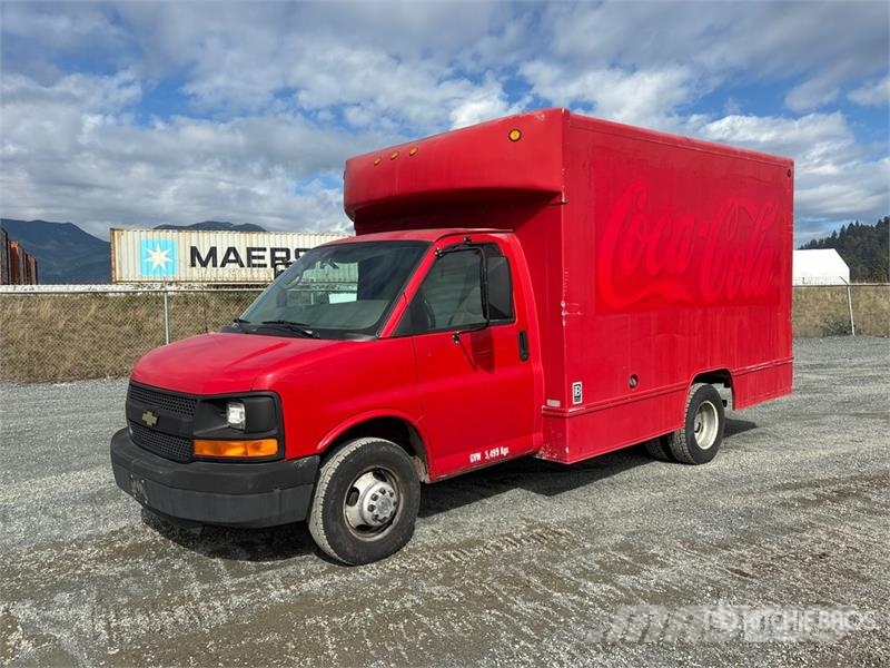 Chevrolet Express 3500 Sanduk kamioni