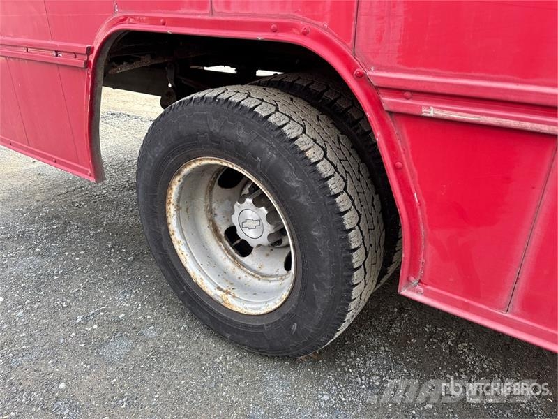 Chevrolet Express 3500 Sanduk kamioni
